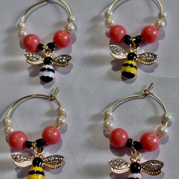 Glass Wine Charms, Bee themes Wine Charms, Glass Tags,Housewarming gift 4 charms - Picture 5 of 7